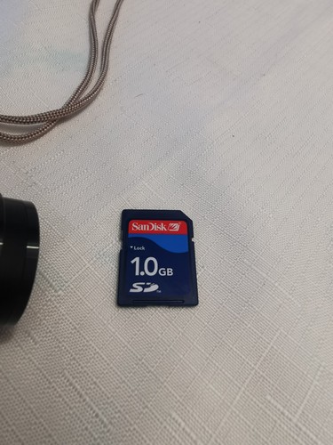 Samsung Digitalkamera - Model S850 - 8.1MP schwarz funktionstüchtig mit 1GB & Tasche Leder - Bild 11 von 13