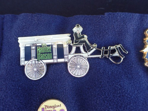 LOT 12 X Disneyland Assorted Disney Pins #17 - Foto 11 di 14