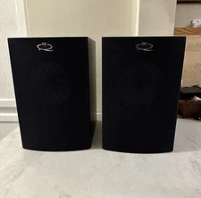 KEF Q15.2 Bookshelf Speakers Pair – 10–100W 8 Ohm Bi-Wired • Black Ash • UK Made