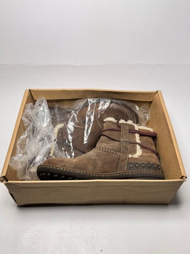 Botín al tobillo UGG para mujer Cove 5136 de cuero marrón tostado forrado de piel de oveja talla 9 EE. UU. - Imagen 3 de 9