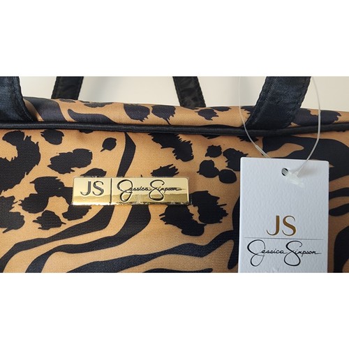 Jessica Simpson Leopard Weekender Bag – NWT Travel Tote w/ Zip Compartments - Picture 1 of 7