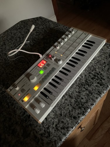 KORG microKORG S MK-1S with Condenser Microphone Tested Working Synthesizer - Picture 2 of 23