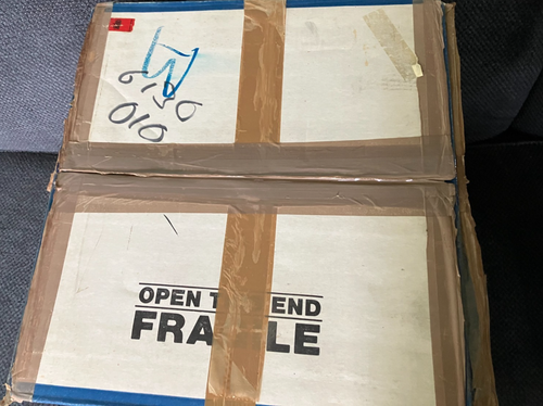 Commodore 1902A Kolorowy monitor z pudełkiem, kablami i instrukcją obsługi - NIEPRZETESTOWANY W STANIE, W JAKIM JEST - Zdjęcie 20 z 20
