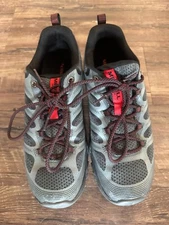 Merrell Men's Moab 3 Edge Vibram Gray/Black/Red Hiking Shoes Size 9.5 Mens