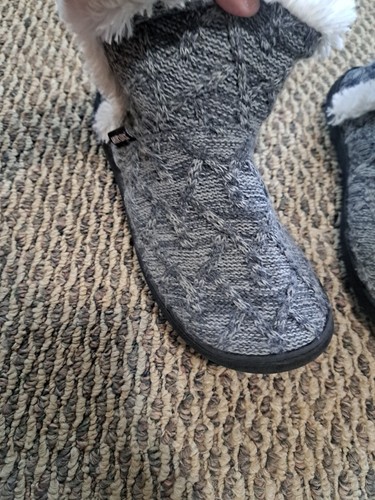 Muk Luks Slippers Short Bootie Grey Size Xl 11-12 Women's  - Picture 5 of 11