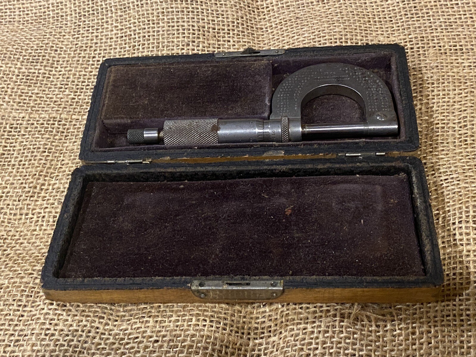 Picture 2 of 11