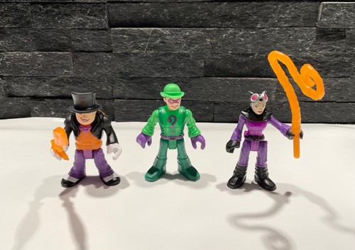 Fisher Price Imaginext DC Super Friends Bat-Tech Bat-Signal Figures Bundle - Picture 5 of 6