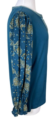 The Pioneer Woman XL Blue Floral Sleeve Split Neck Blouse Ribbon Trim NWT XL - Picture 3 of 9