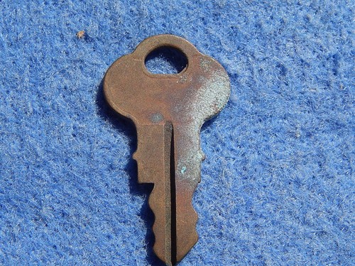 Aireon Cash Box key: Chicago Lock key DP 244 - Picture 2 of 2