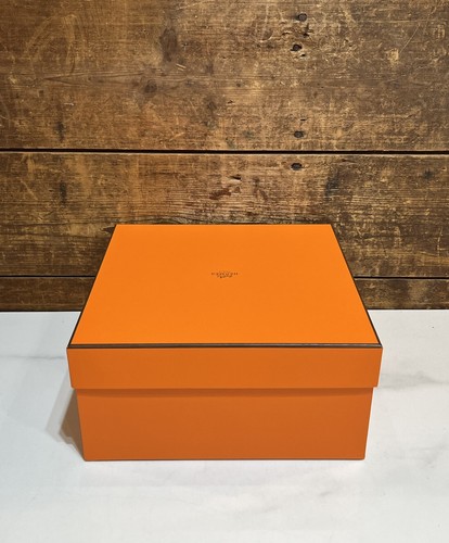 Authentic HERMES Empty Gift Box For Hermes Salad Bowl Labeled - Picture 7 of 8