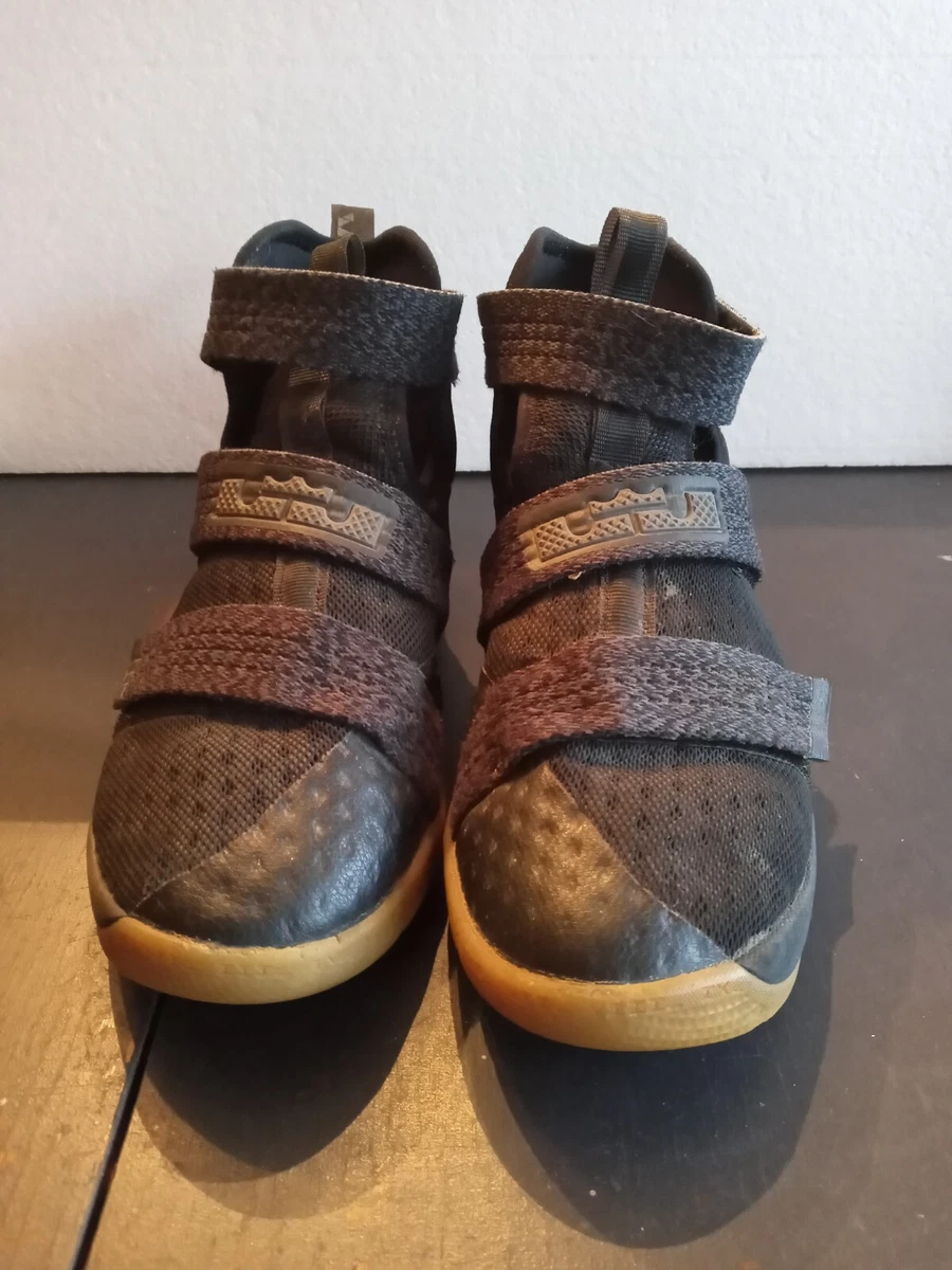 Lebron soldier 1 best sale youth