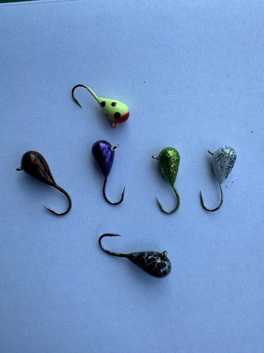 Tungsten Ice Fishing Jig Kit-38 Jigs with Waterproof Box 4mm with #14 Hooks - Picture 6 of 8