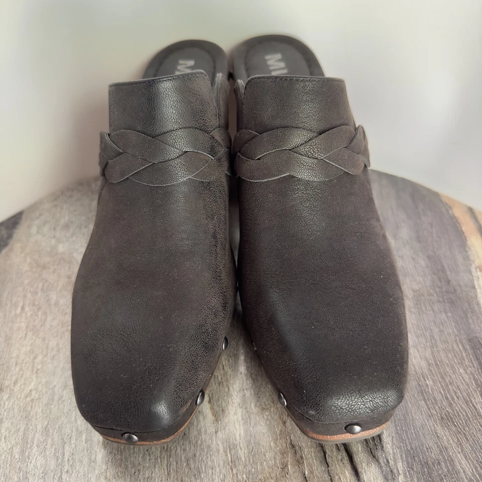 Zueco para mujer Mia talla 8,5 negro imitación cuero mula toboganes Foto 4 de 4