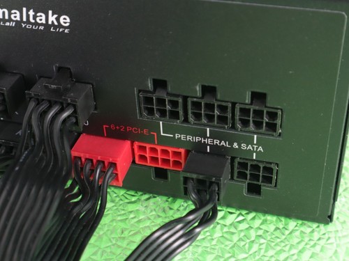 THERMALTAKE SMART PRORGB750W POWER SUPPLY - Afbeelding 7 van 11
