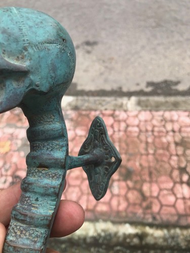 2 medium SKULL handle DOOR PULL spine solid brass old vintage aged GREEN 28cm - Picture 8 of 21