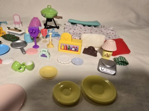 Vintage Mixed Lot Of Pots Accessories Micro Doll House Toys Bbq Kitchen - Picture 4 of 16