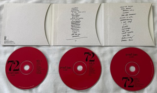 Pearl Jam Seattle 2000 Official Bootleg 3xCD No. 72 of 72 – Epic 5021702003 MINT - Bild 1 von 3