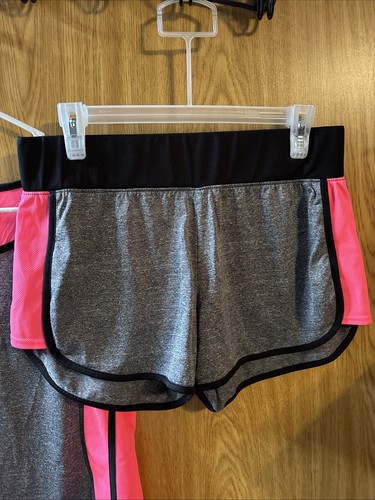 Conjunto de dos piezas de camisa y pantalones cortos sin mangas Zone Pro para mujer talla grande rosa y gris - Imagen 6 de 8