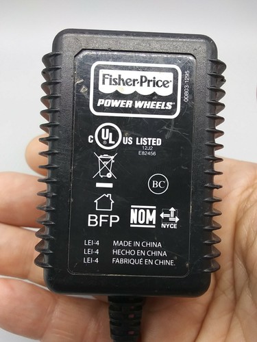 Fisher-Price Power Wheels 00801-1778 Battery Charger AC Adapter 12V 1A - Picture 2 of 7