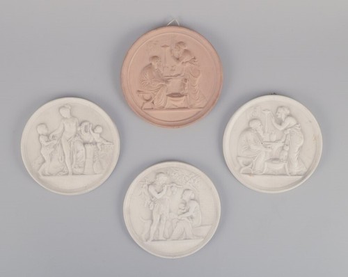 Four round plaster reliefs with Bertel Thorvaldsen motifs and biblical motifs. - Picture 1 of 9