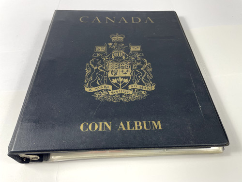 Canada, assortment of booklets in plastic sleeves/binder