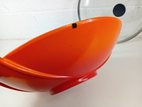 Volcanic Orange Le Creuset 36cm Cast Iron Wok with Glass Lid - Picture 6 of 7