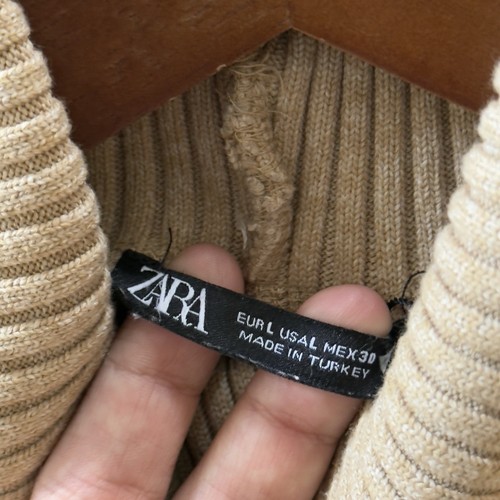 Zara Tan/Beige Turtleneck Ribbed Trim Cozy Sleeveless Sweater Vest Size Large - Picture 4 of 5