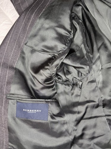Tuta Burberry London 2 pezzi 40R 32x30 grigio gessato 100% lana Union Made USA - Foto 9 di 11
