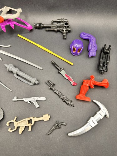 Mixed Vintage Toy Parts Lot  Weapons Accessories Kenner 80's #3 - Imagen 2 de 3