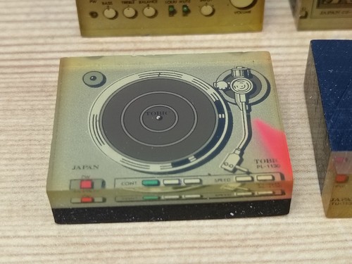 Vintage 80er Jahre Sammlerstück Stereo HiFi Radiergummis - 4 separate Stücke - Bild 5 von 8