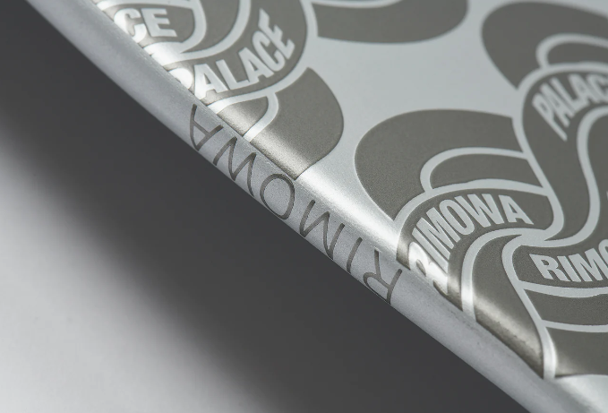 スケートボード PALACE - PALACE RIMOWA Skateboard silver 8.5 Palace Skateboards Rimowa Silver Skateboard Deck 8.5 *IN