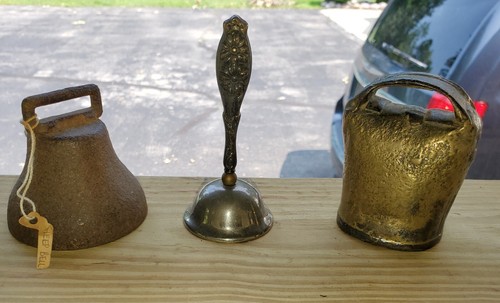 LOT Of 3 Antique Cow Bells Metal RODEO/School/Horse/Sheep - Picture 3 of 9