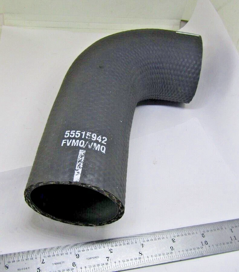 55515942 GM INTERCOOLER MANGUERA 20-23 CHEVROLET SILVERADO 1500 3,0 L DIÉSEL NUEVO Foto 3 de 4