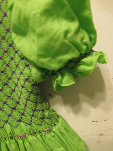 P56 Girls Green Size 5 Hand Smocked Will'beth 100% Linen Dress - Picture 3 of 12