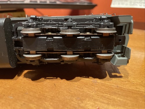 Southern Pacific Locomotive HO “Untested”. As Is - Picture 14 of 17