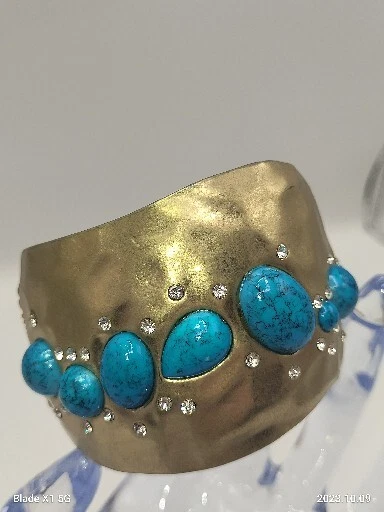 Brazalete Brazalete Martillado Bisagra Primavera Estrás Turquesa Tono Dorado Cabujón Foto 3 de 4