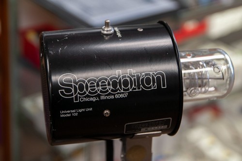 Speedotron 102 & 102a Universal Light Strobe Flash Units, Untested, G++ - Picture 28 of 32