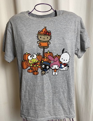 Hello Kitty Sanrio Tanaka Farms Pumpkin Youth Medium Gray T-Shirt New 2017 Rare - Picture 1 of 8