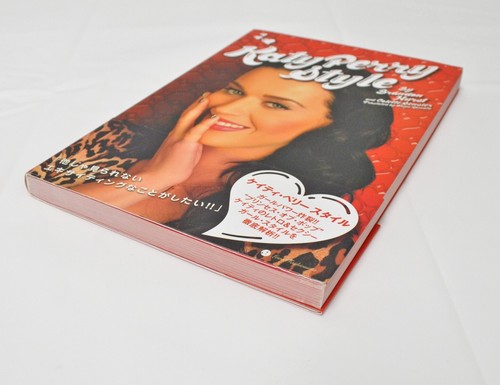 Photo-Book All About K.P. Perfect Style Book of Katy Perry Many Rare Photos - Picture 3 of 14
