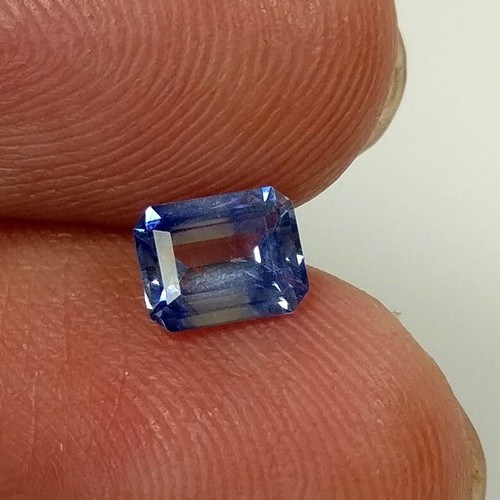 0.60ct Natural Cylon blue sapphire fine quality perfect octagon cut clean gem - Picture 4 of 5