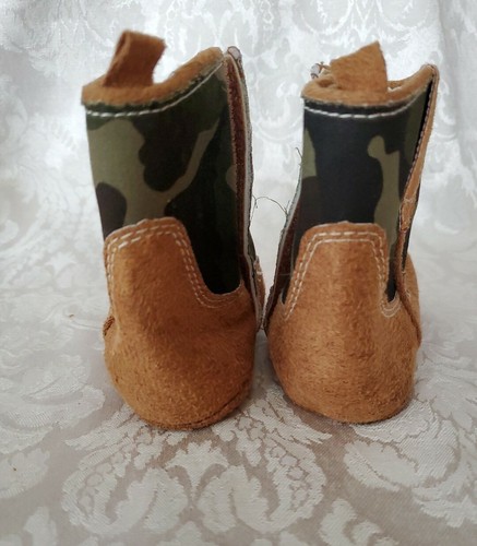 Rising Star Camouflage & suede Baby Size 2 (6-9Mo) Soft Boots - Picture 4 of 6
