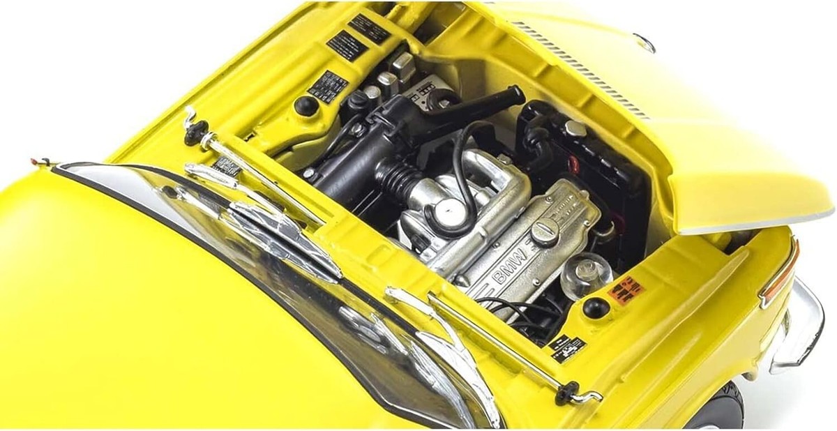 【京商】1/18　BMW2002tii 21年ぶりに再販！ 京商から「1/18スケール BMW2002tii」が登場