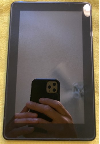 Amazon Kindle Fire (1st Generation) 250MB, 3G (Unlocked), 6in - Black FOR PARTS - Picture 3 of 5