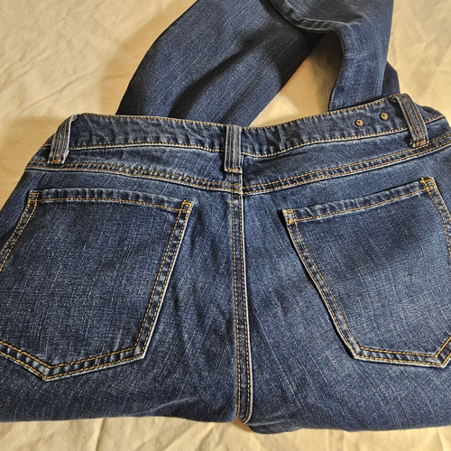 Cabi Jeans Women's Size 8 Straight Leg Distressed Denim Blue 54077 - Picture 6 of 11