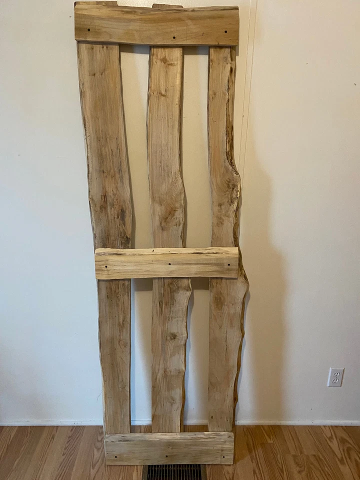 Cabecero de arce Live Edge, 75" de ancho por 25" de alto Foto 4 de 4