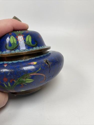Barattolo con coperchio smaltato cloisonne fiori cinesi vintage danneggiato - Foto 4 di 6