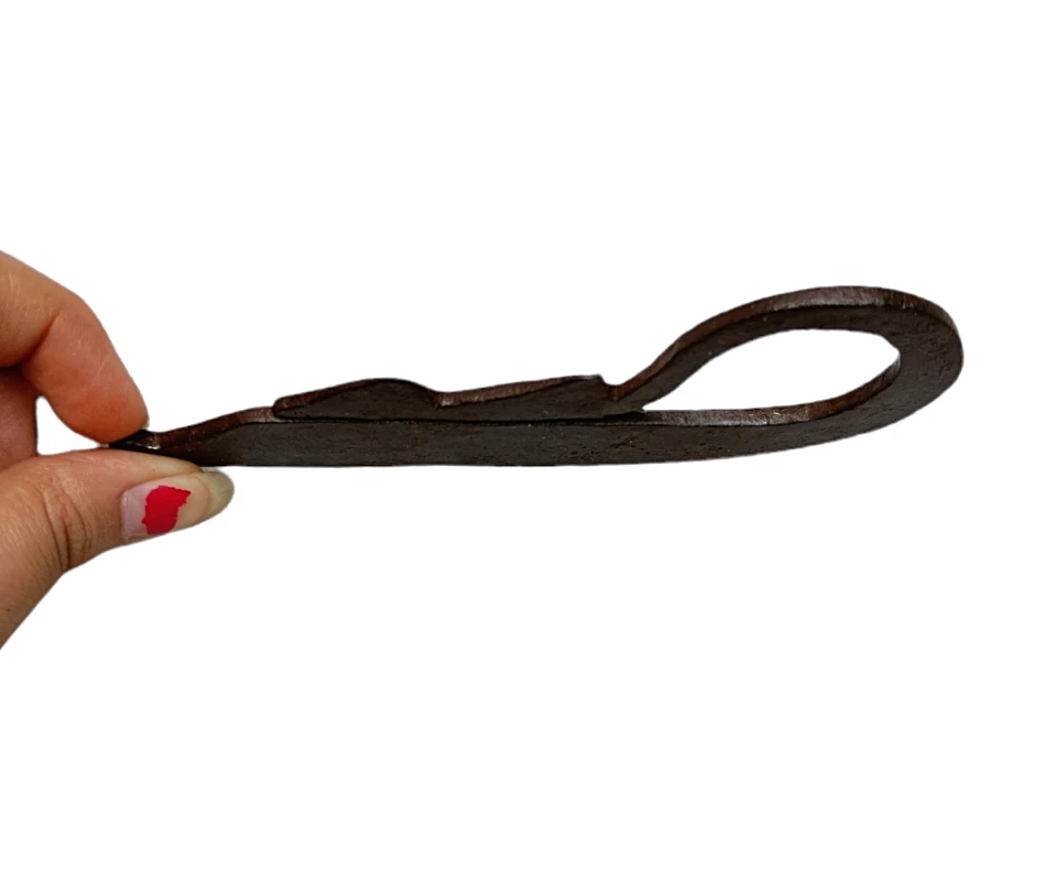 Antiguo hierro antiguo vintage de 1850 hecho a mano raro forma de dragón único atacante de incendios Foto 4 de 4