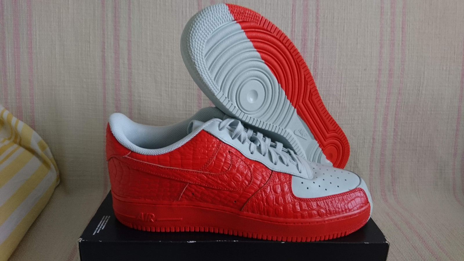 Nike Air Force 1 '07 Low PRM Split Barley Grey Habanero Red AF1 905345 005 Sz 14 Great discount Nike Air Force 1 '07 Low PRM Split Barley Grey Habanero Red AF1 905345 005 Sz 14 Great discount