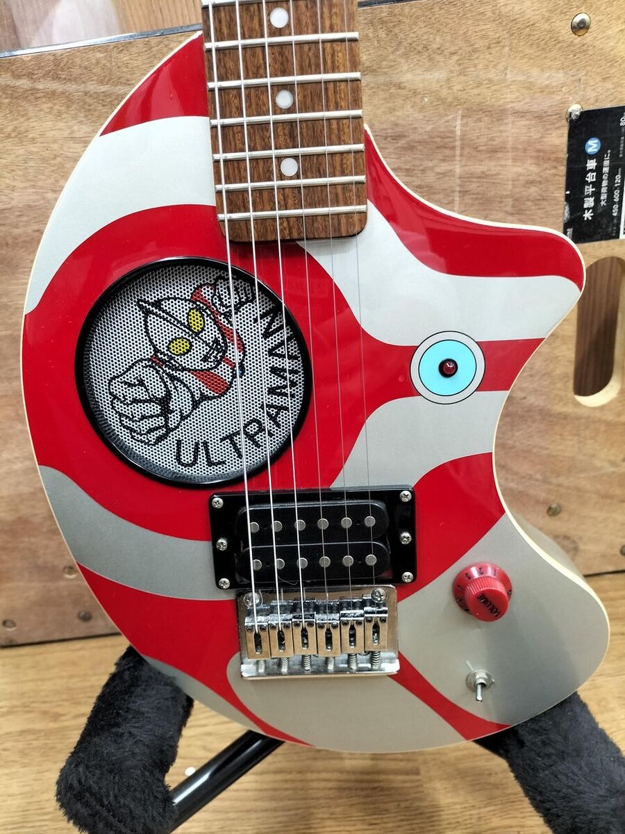 FERNANDES ZO-3 UBB ELETRIC GUITAR Very Rare ULTRAMAN Limited FERNANDES ZO-3 UBB ELETRIC GUITAR Very Rare ULTRAMAN Limited