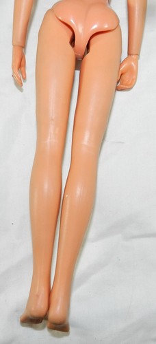 Muñeca de moda Kenner Darci 1978 vintage cubierta niña con algo de ropa - Imagen 12 de 13